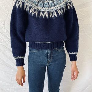 Sweater in size M